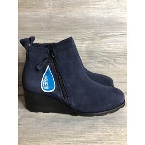 OTBT Waterproof Ankle Wedge Booties Sz 9.5 Navy Blue Suede Outdoor Comfort Boots